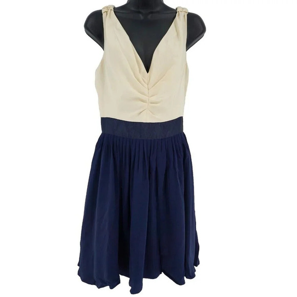 Reiss Dress‎ Women Sz 4 Tricolored Sleeveless 100% Silk Zipper V-neck - Picture 1 of 9